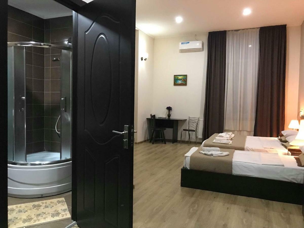 Getaway Hotel Tbilisi Exterior photo